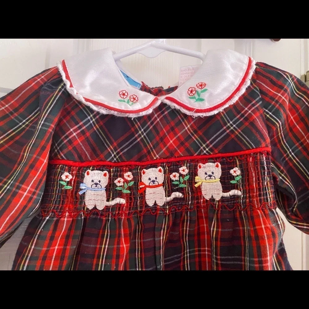 Vintage Smocked Kitty‎ Romper